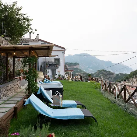 Dimora La Fenice Zaffiro Pensión Amalfi